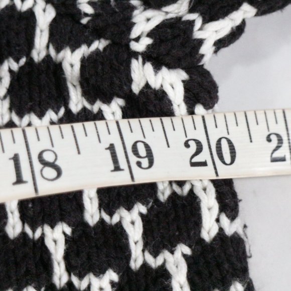 KIRNA ZABETE Black and White Woven Half Sleeve Sweater Sz Medium US Women - Picture 6 of 9